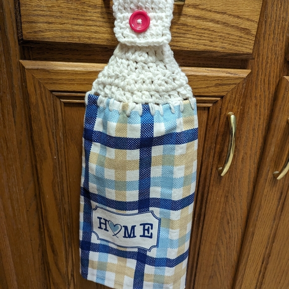 Hand Crafted Crocheted Hand Towel - Picture 5 of 5